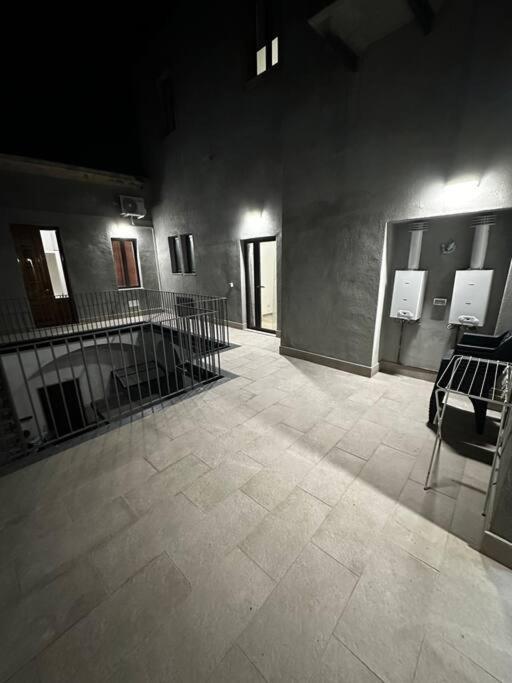 Casa Ginestra Di Palazzo Biondi Villa Giarre Exteriör bild